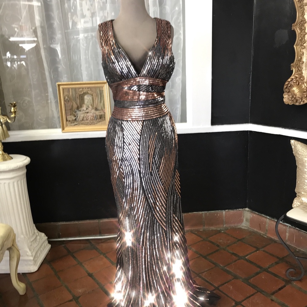 *Sold* Black and bronze dress - Picture 1 of 7
